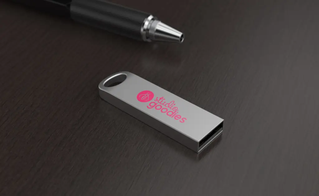 Clé-usb-métal-Studioo-goodies.webp